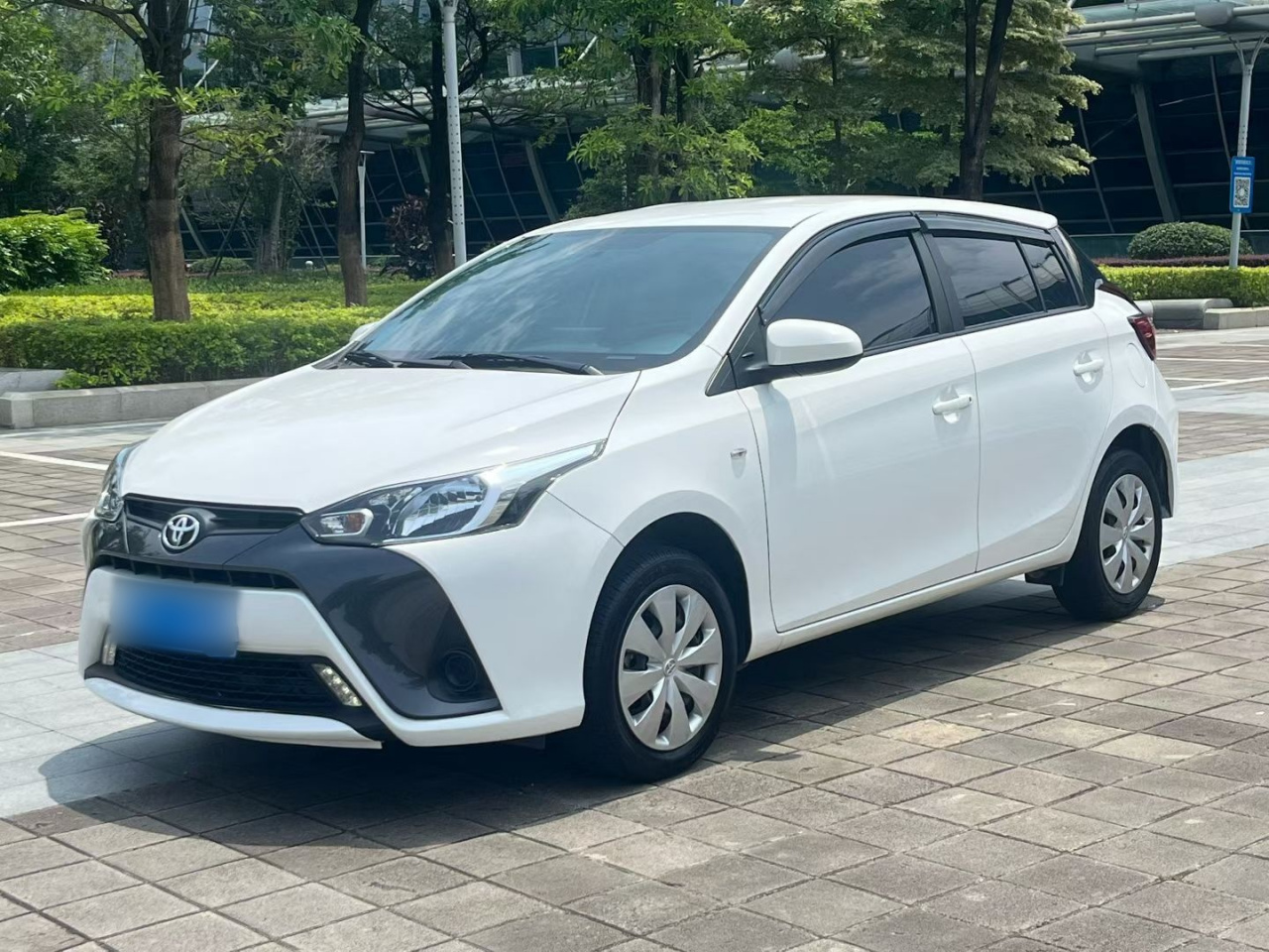 YARiS L 2022 1.5L CVT Leading PLUS photo 4