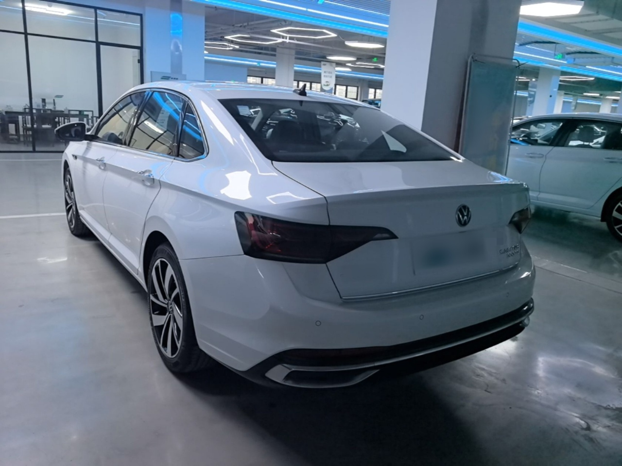 Sagitar 2023 300TSI DSG Excellence photo 4