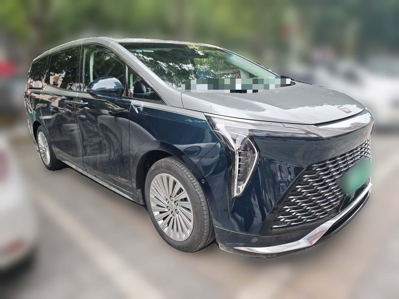 2023 2.0T 4-Seater photo 3