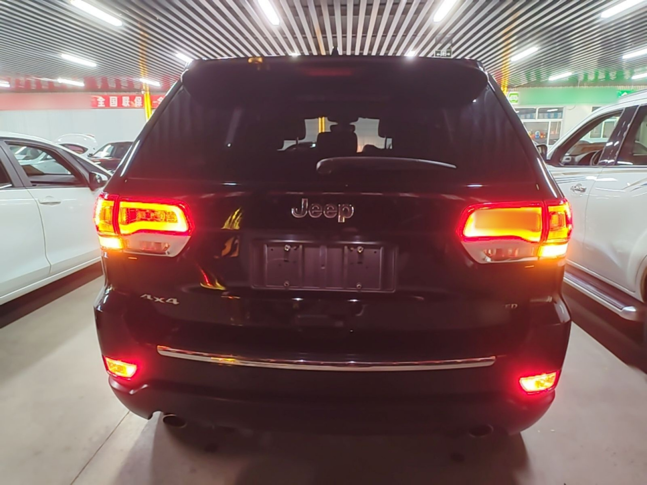 Grand Cherokee Imported 2017 3.0L Elite photo 3