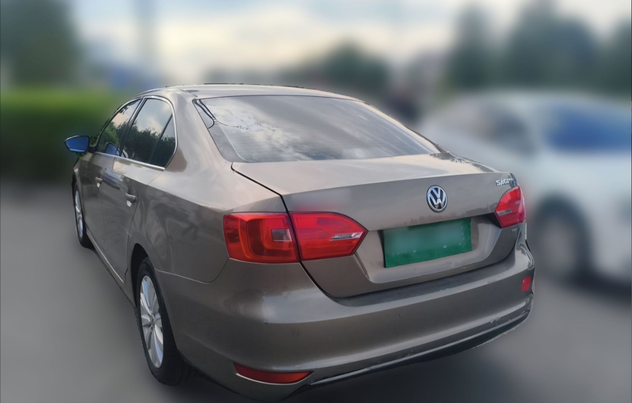 Sagitar 2014 1.4TSI AT Luxury photo 4