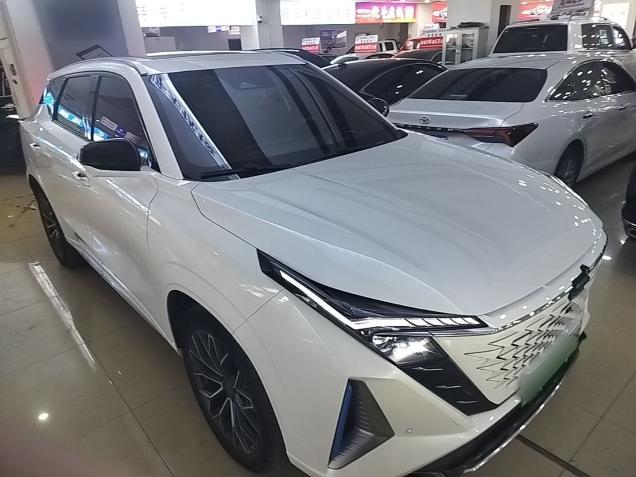 Oshan Z6 EV 2023 iDD 150KM Flagship PLUS photo 3