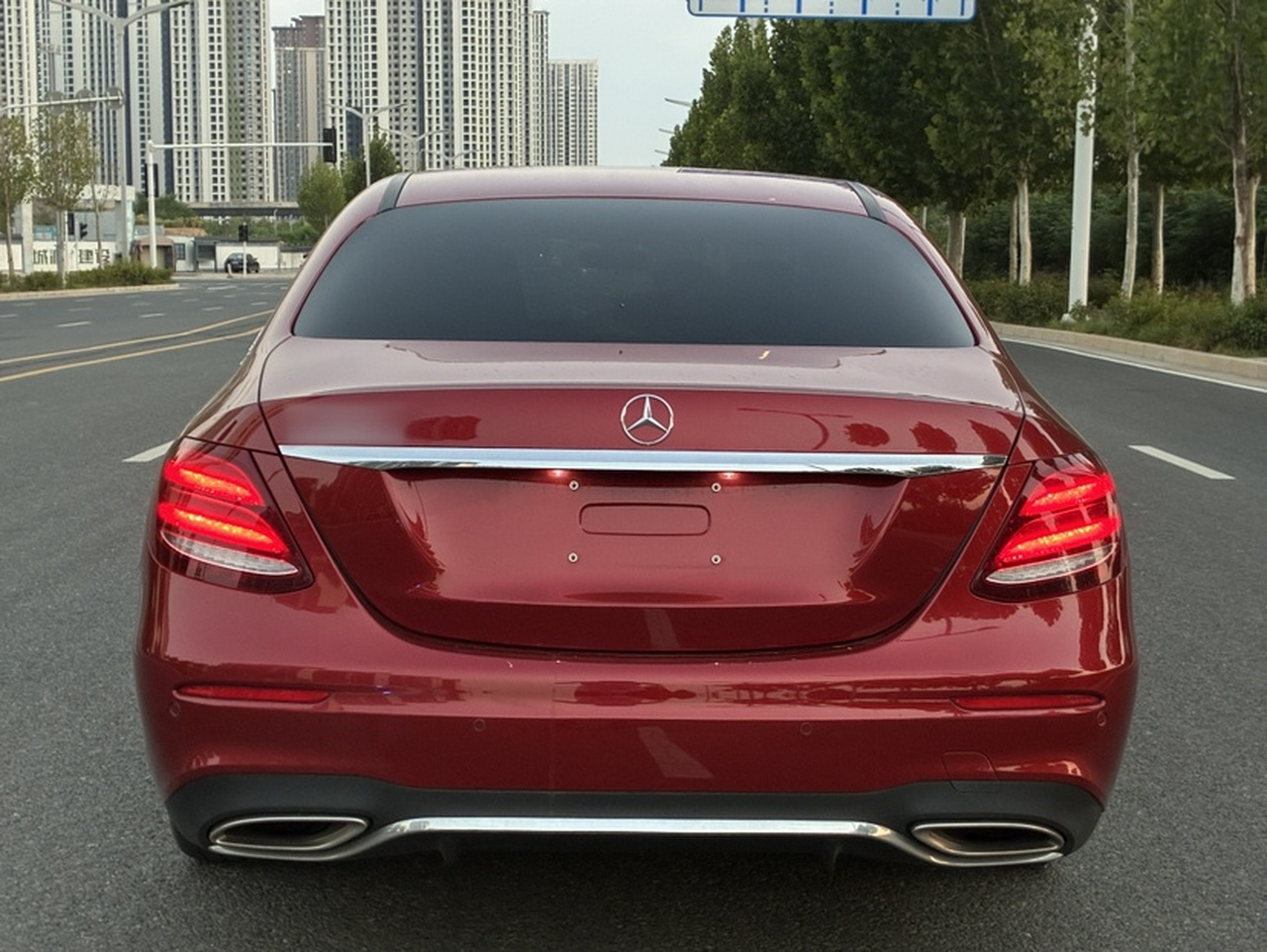 E-Class 2018 E 200 L Sport photo 2