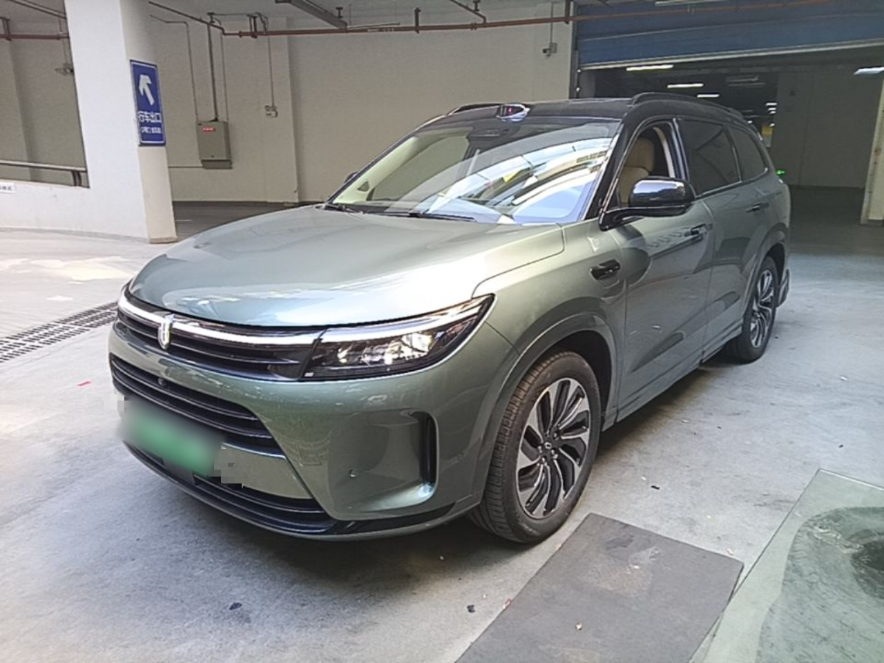 HIMA AITO M7 2024 1.5T ADAS AWD Max 6-Seater