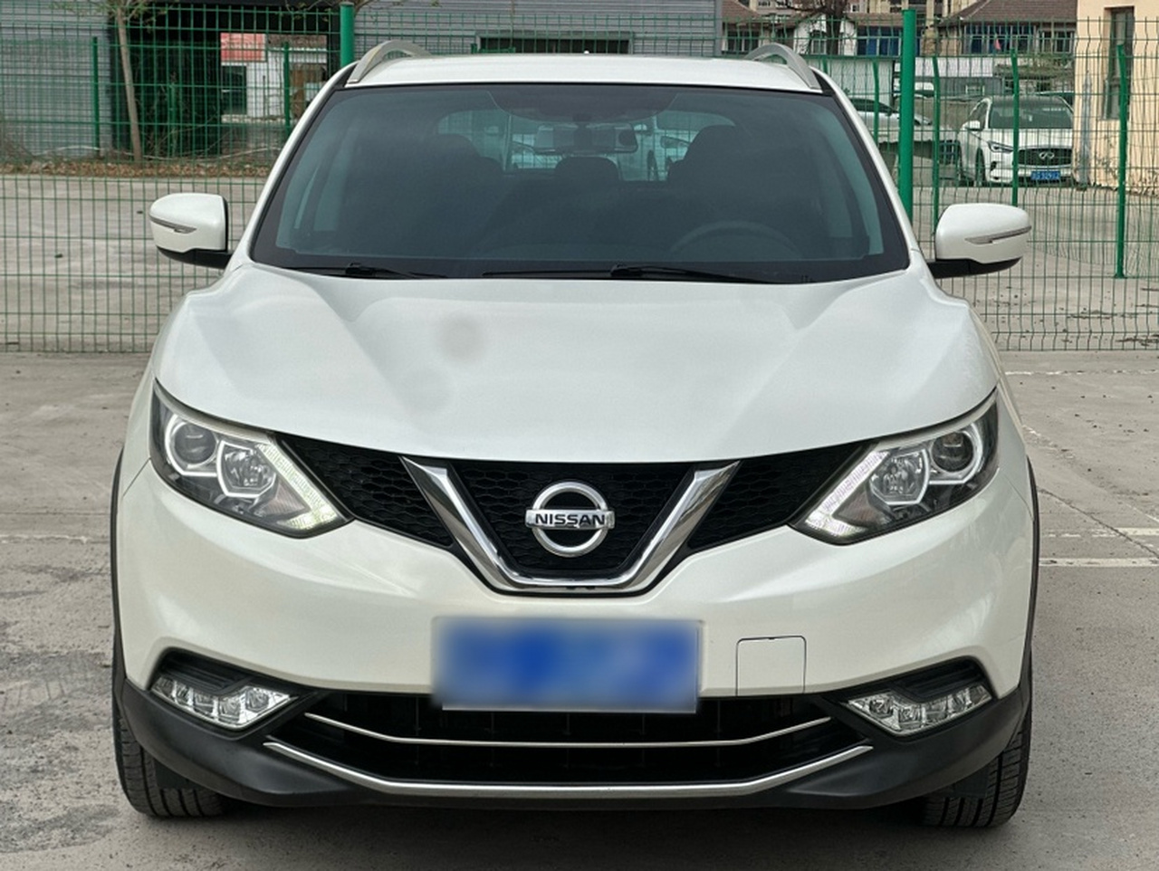 Qashqai 2016 2.0L CVT Elite photo 2