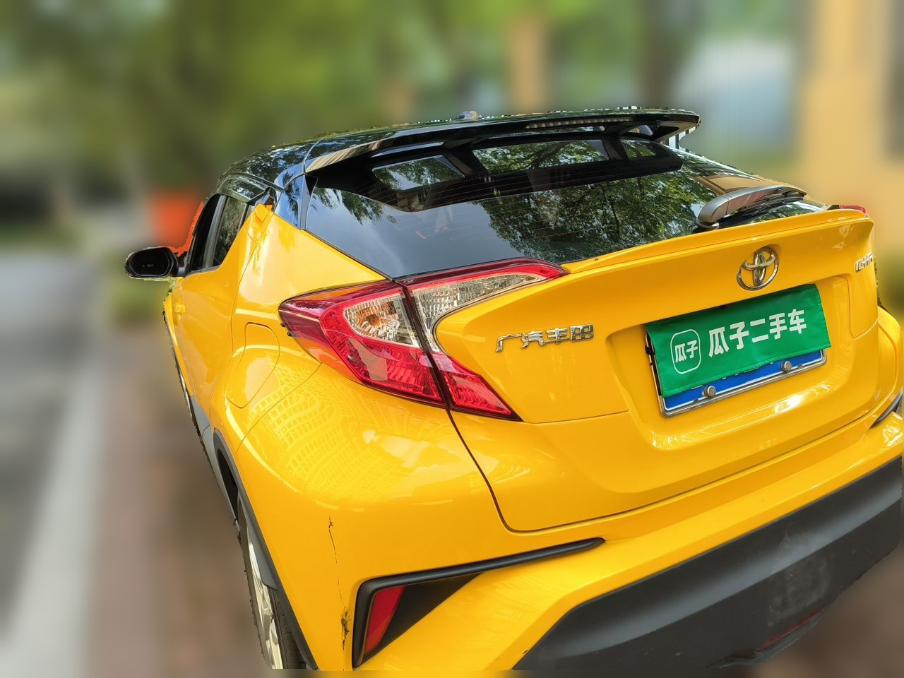 C-HR 2022 2.0L Leading photo 4