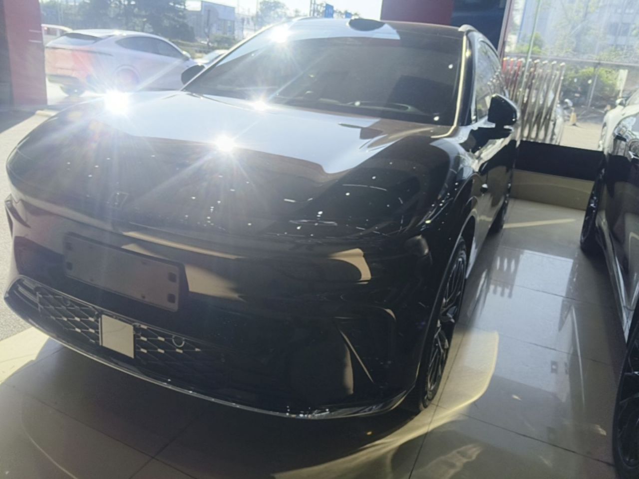 7X 2026 103kWh RWD MAX