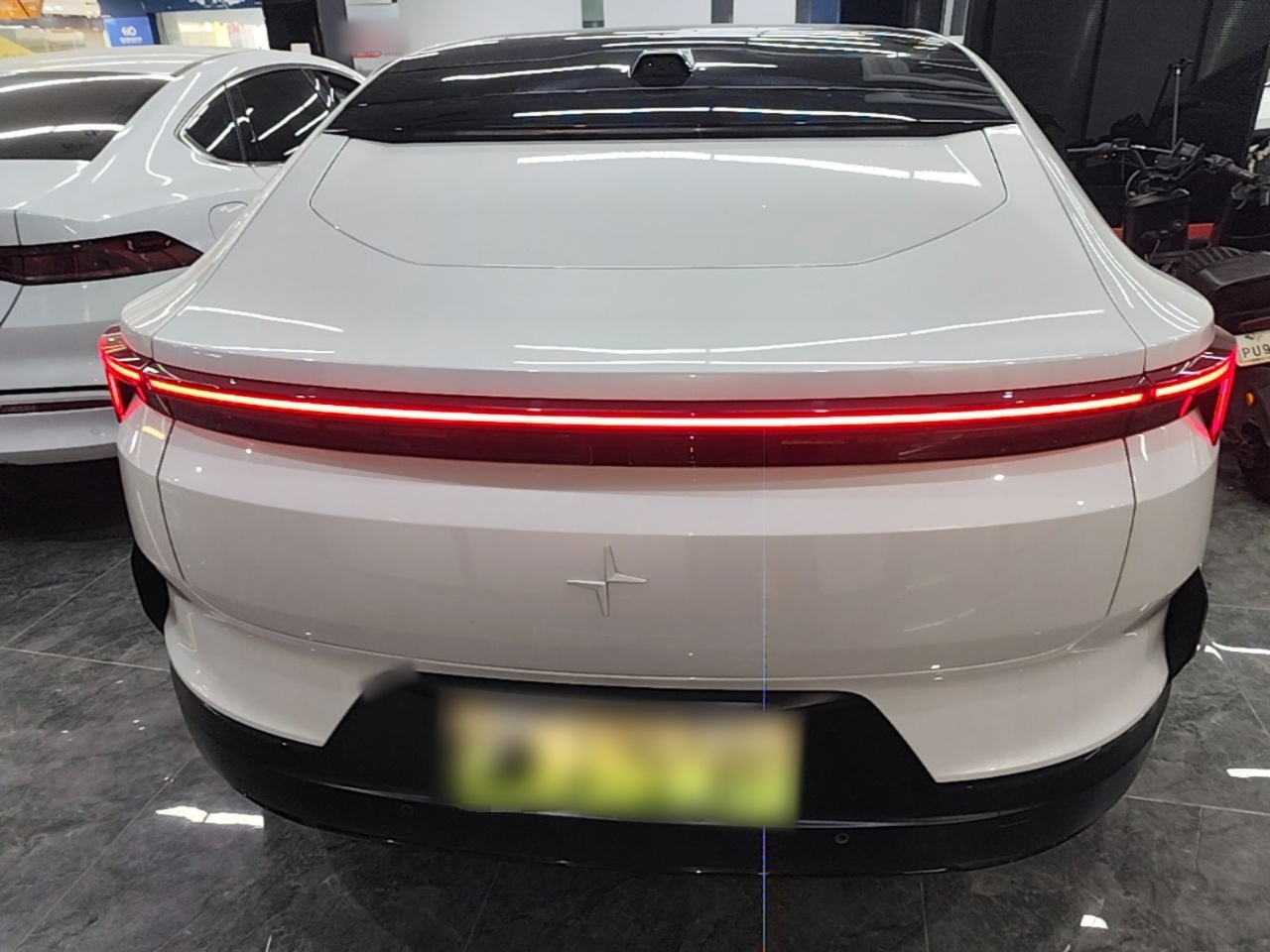 Polestar 4 2024 Long Range PLUS photo 5