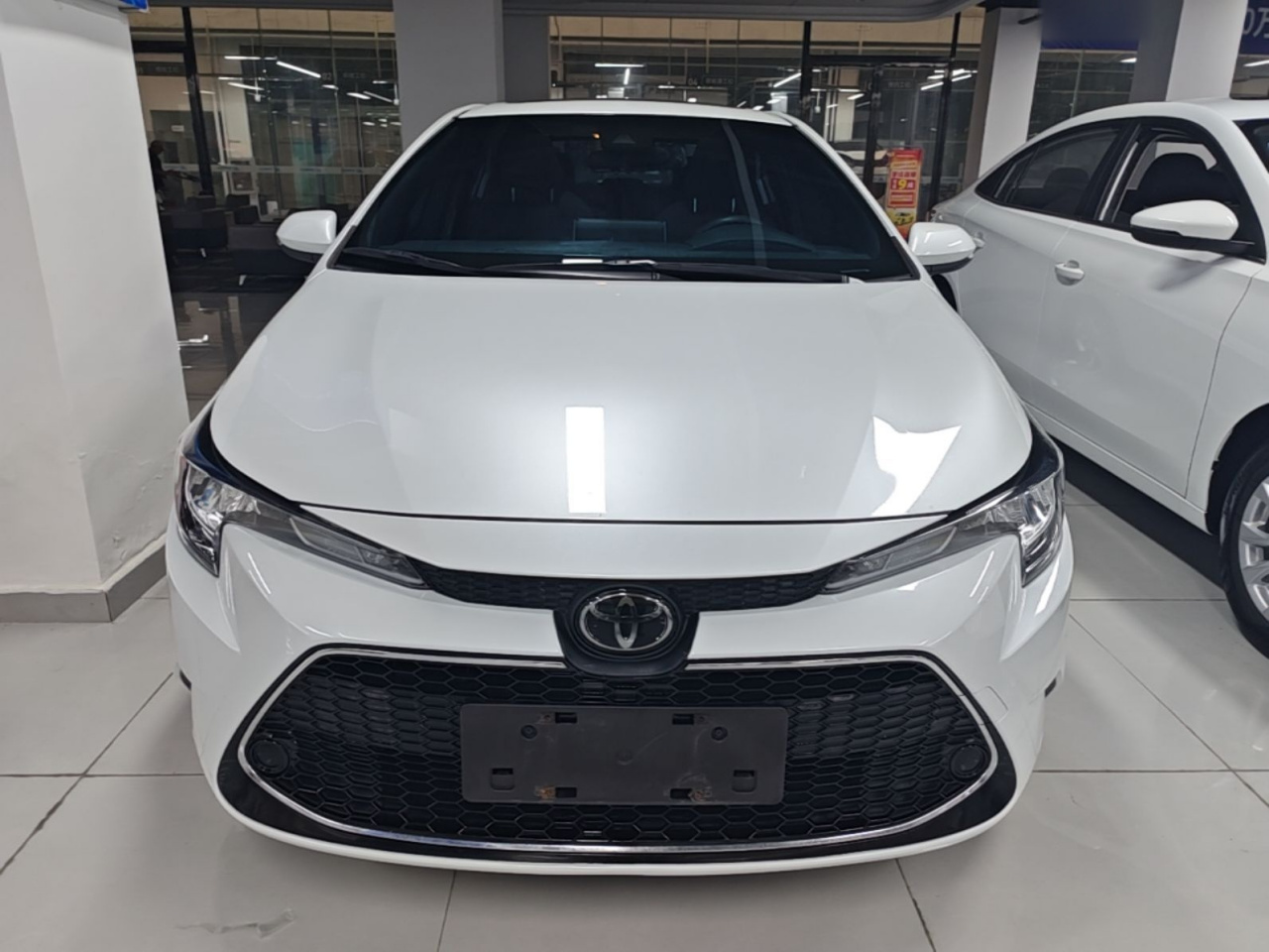 Levin 2021 185T CVT Luxury photo 2