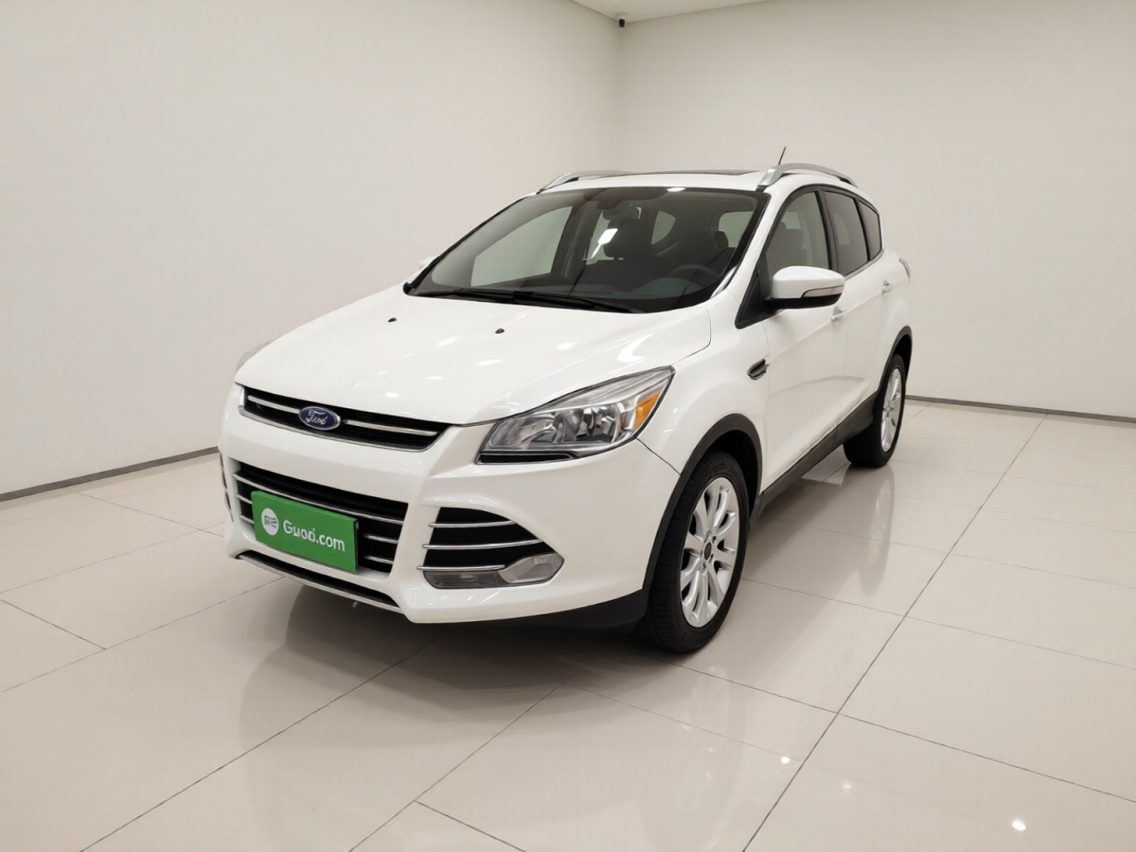 Kuga 2015 1.5L GTDi AWD Elite