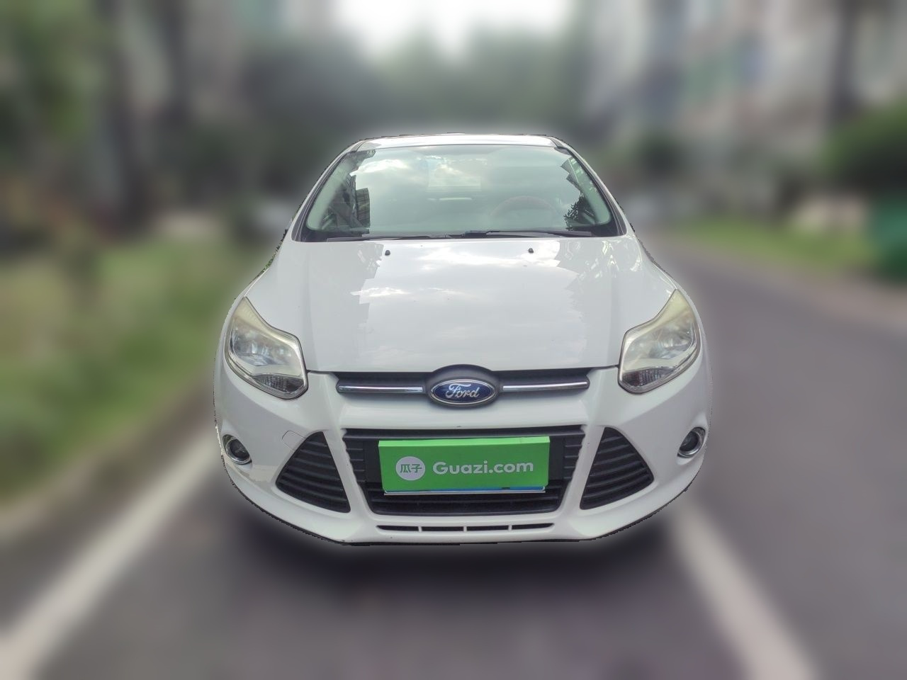 Focus 2012 Sedan 1.6L MT photo 2