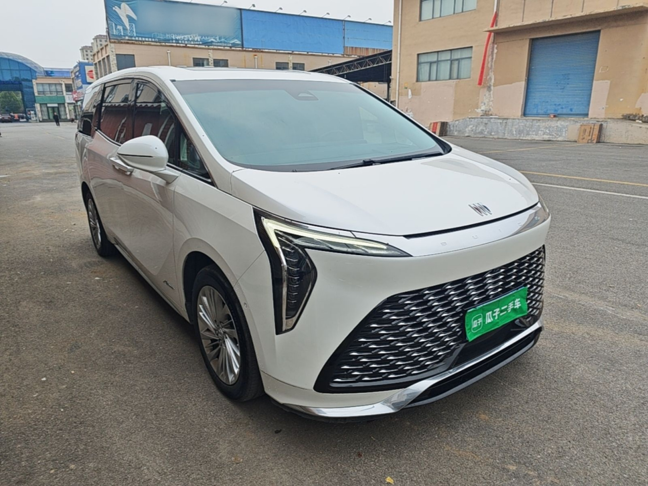 2023 2.0T 6-Seater photo 3