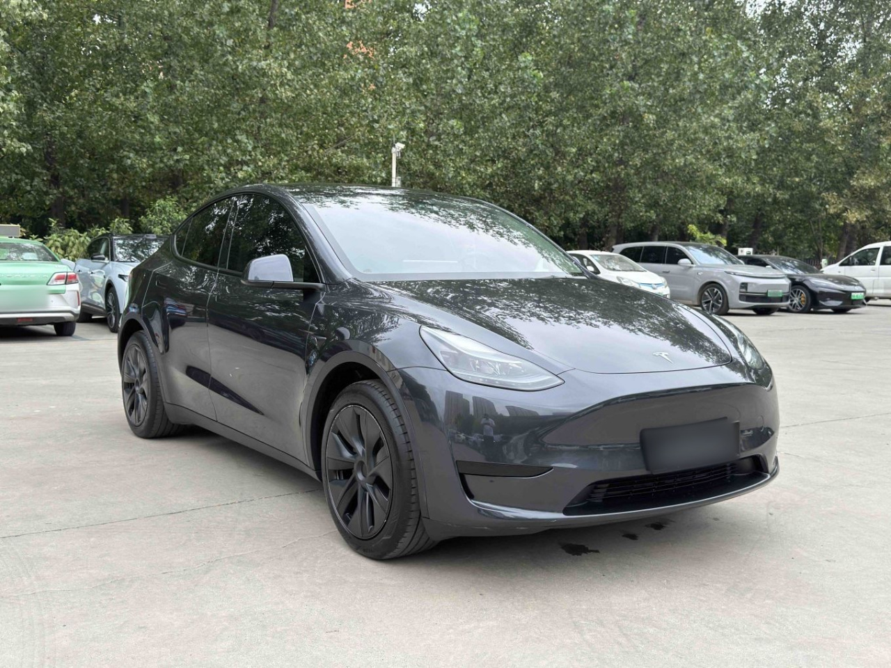 Model Y 2022 Long Range AWD photo 2