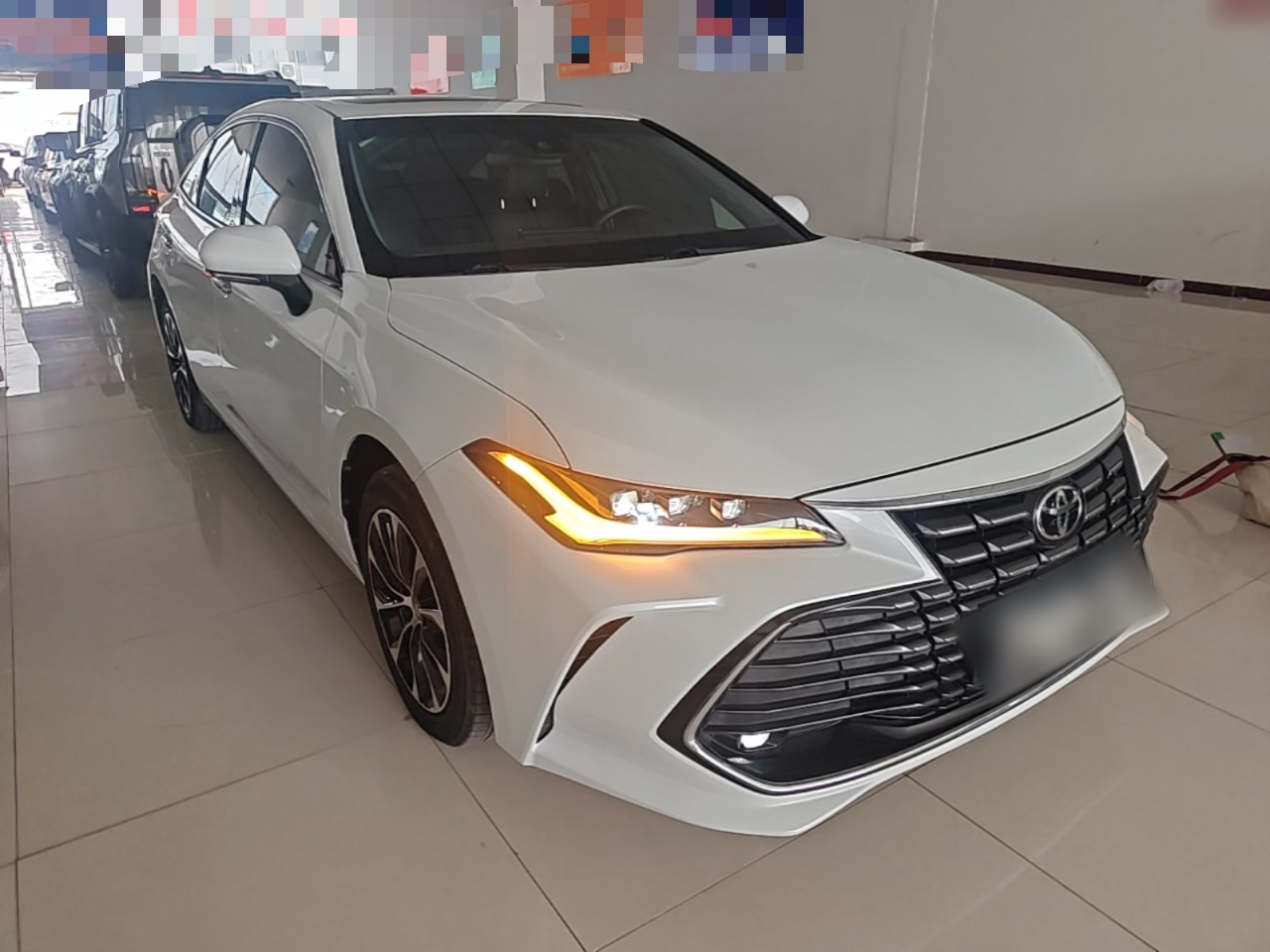 Avalon 2022 2.0L Luxury photo 3