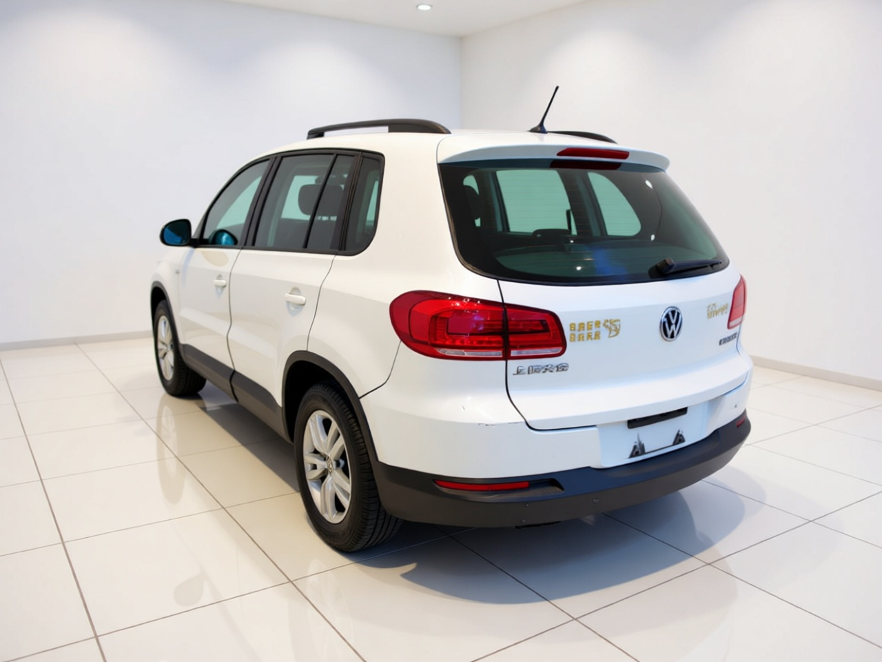 Tiguan 2015 1.8TSI AT RWD photo 4