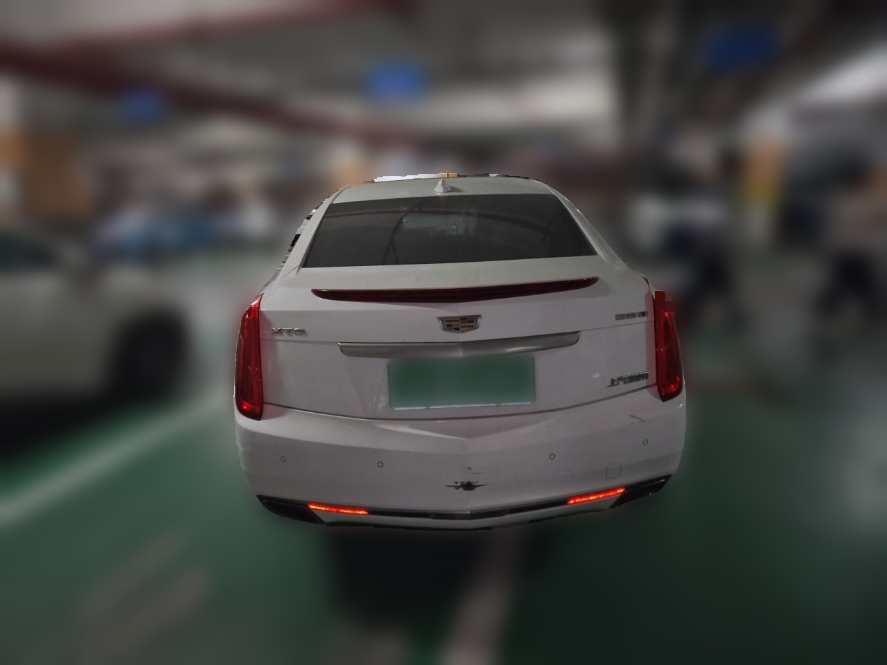 XTS 2017 28T Elite photo 5