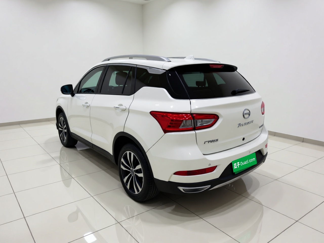 GAC Trumpchi GS4 2017 235T AT RWD Luxury Connected photo 4