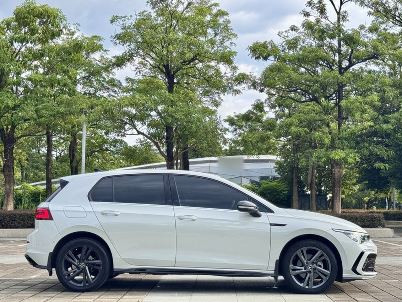 Golf 2021 280TSI DSG R-Line photo 2