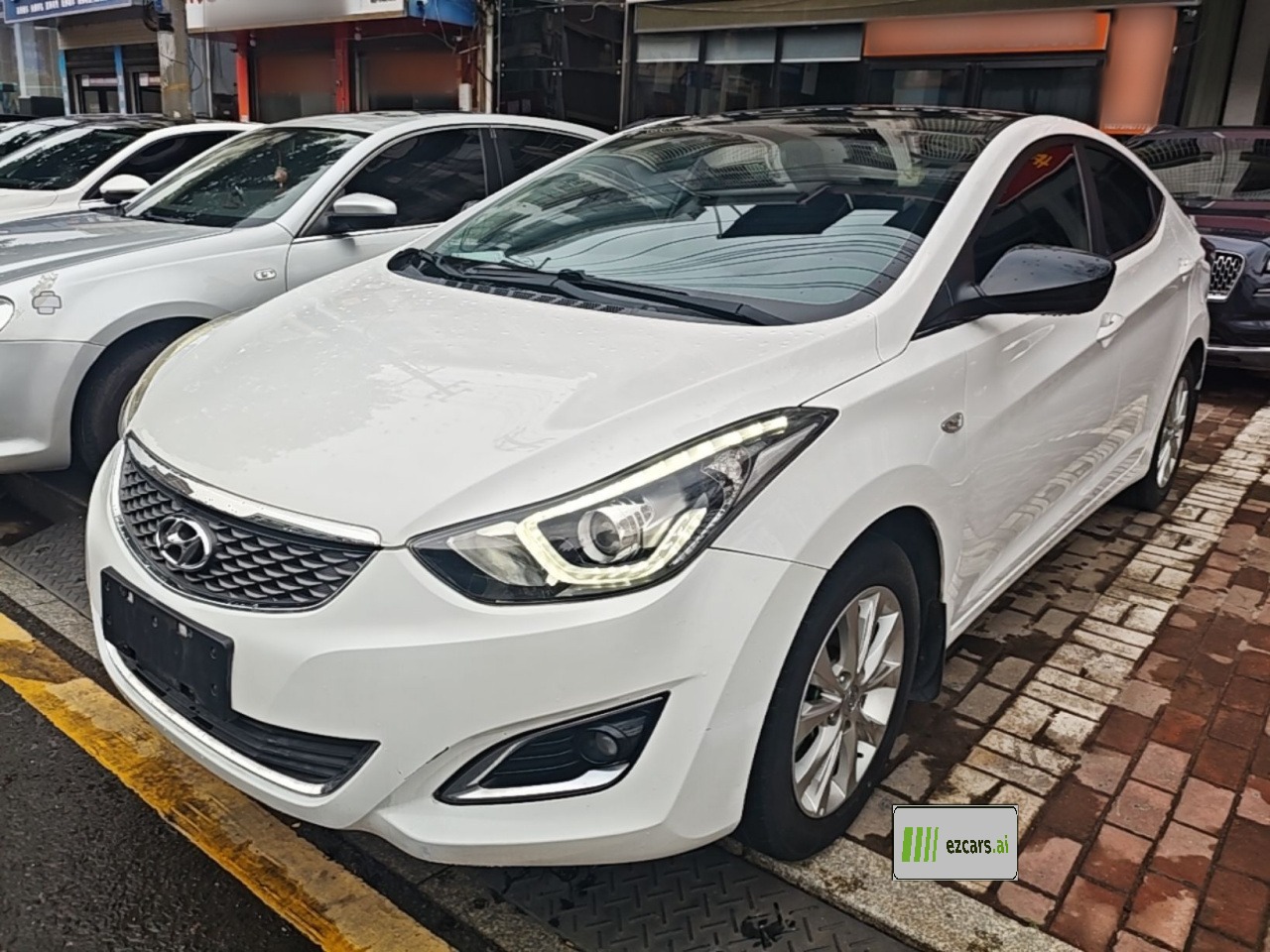 Elantra 2016 1.6L AT Smart