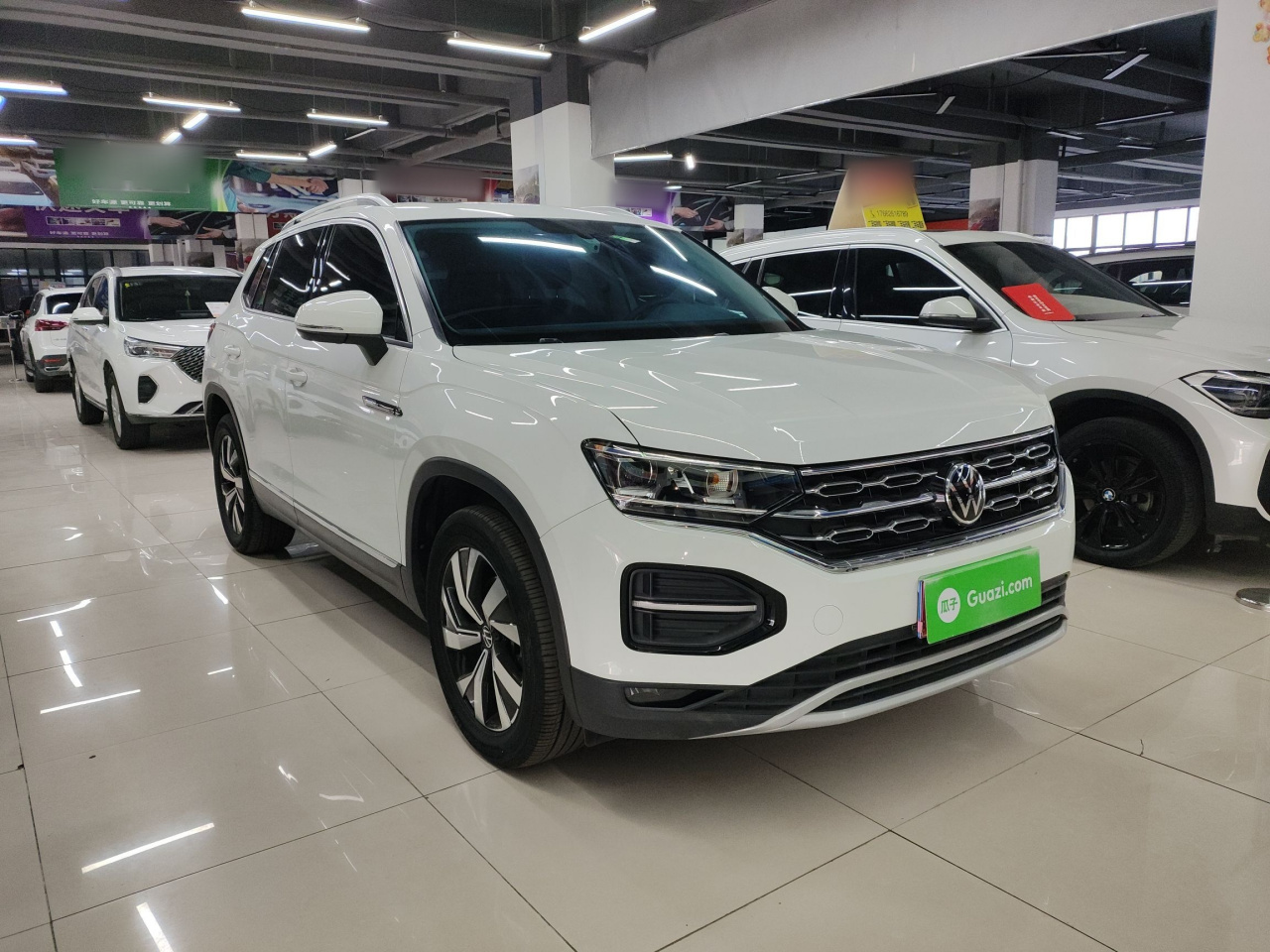 Tayron 2021 330TSI RWD Luxury Connected photo 3