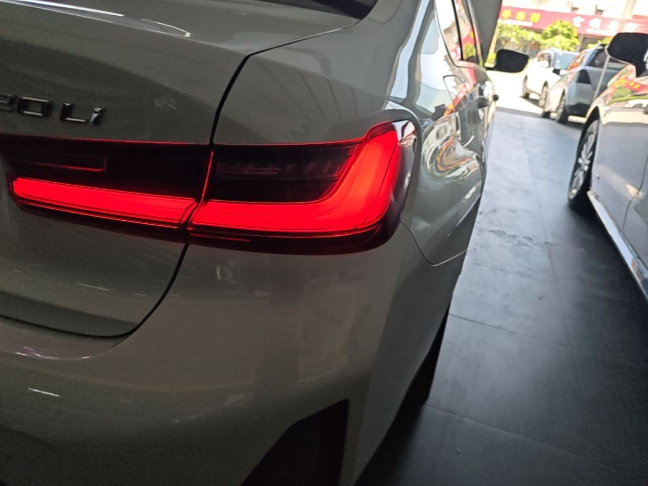 3 Series 2024 320Li M Sport Package photo 2