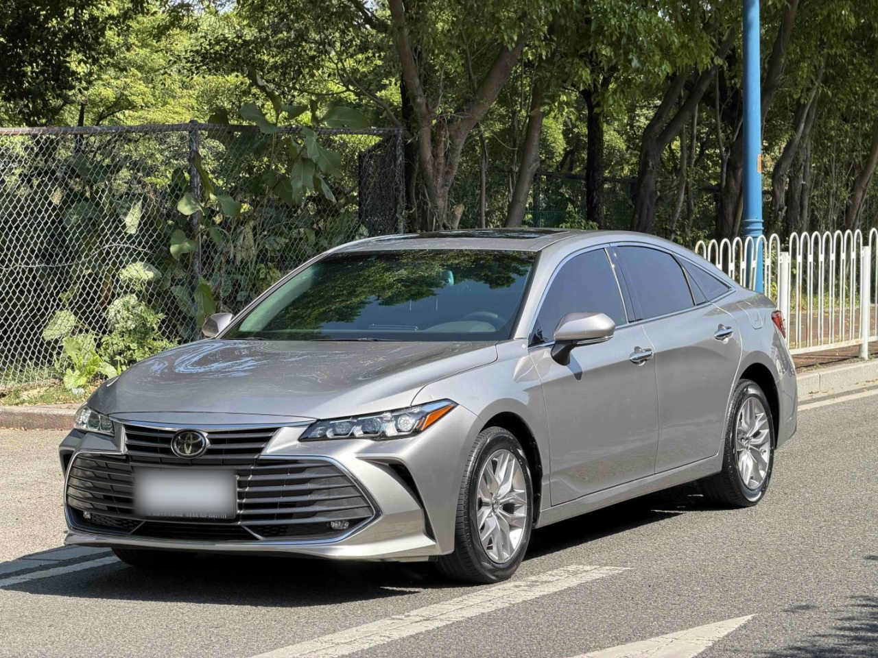 Avalon 2019 2.0L Luxury China VI