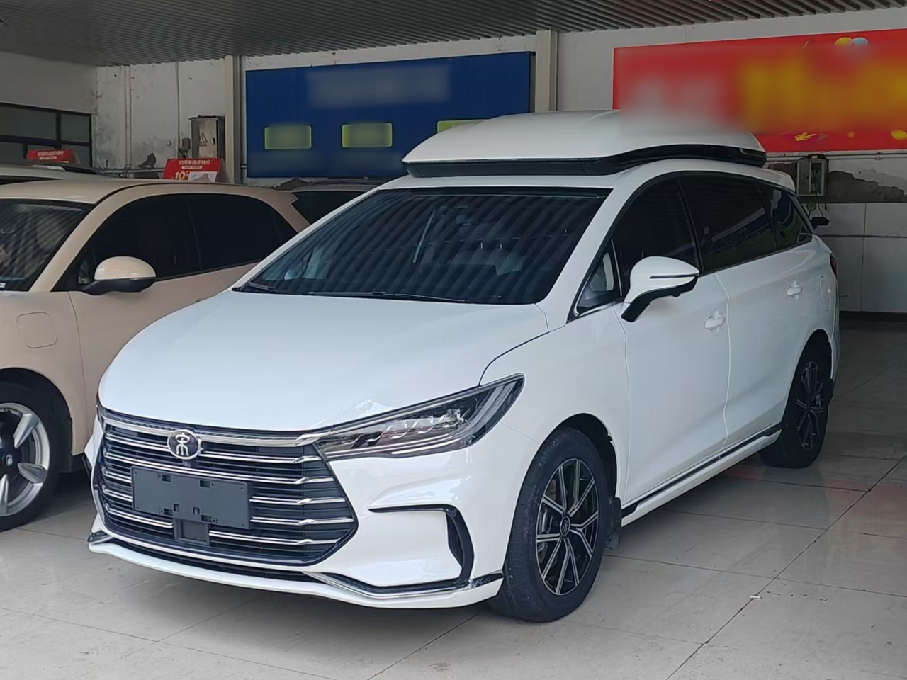 Song MAX EV 2022 DM-i 105KM Executive