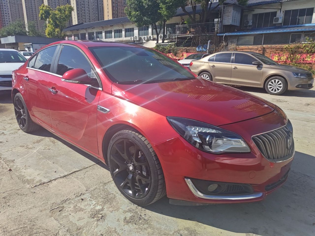 Regal 2015 1.6T Elite Tech photo 5