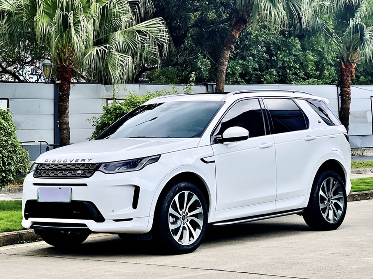 Discovery Sport EV 2022 Facelift P300e