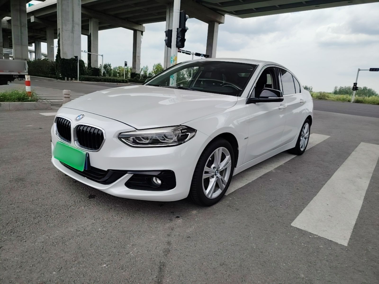 1 Series 2017 118i Design Package