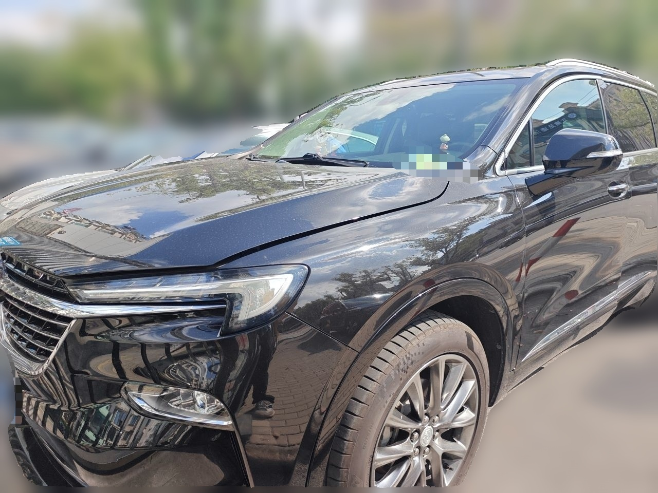 2020 28T RWD Premium