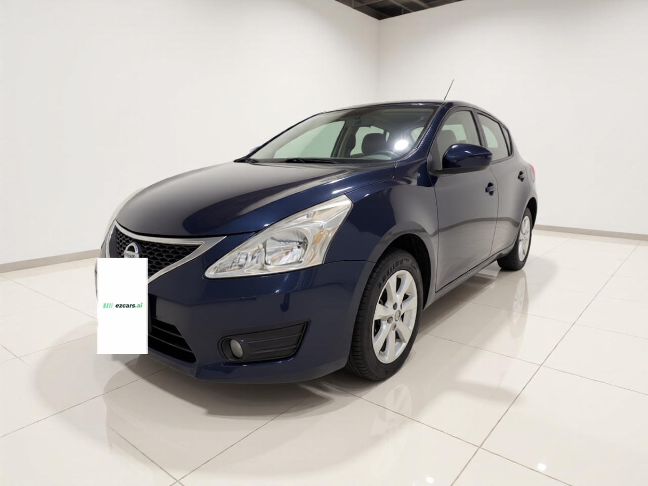 Tiida 2011 1.6L CVT Smart