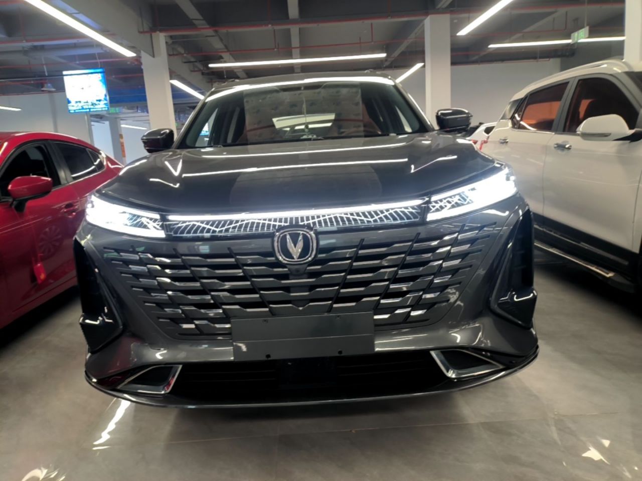 CS75 PLUS 2023 3rd Gen 1.5T AT Premium photo 2