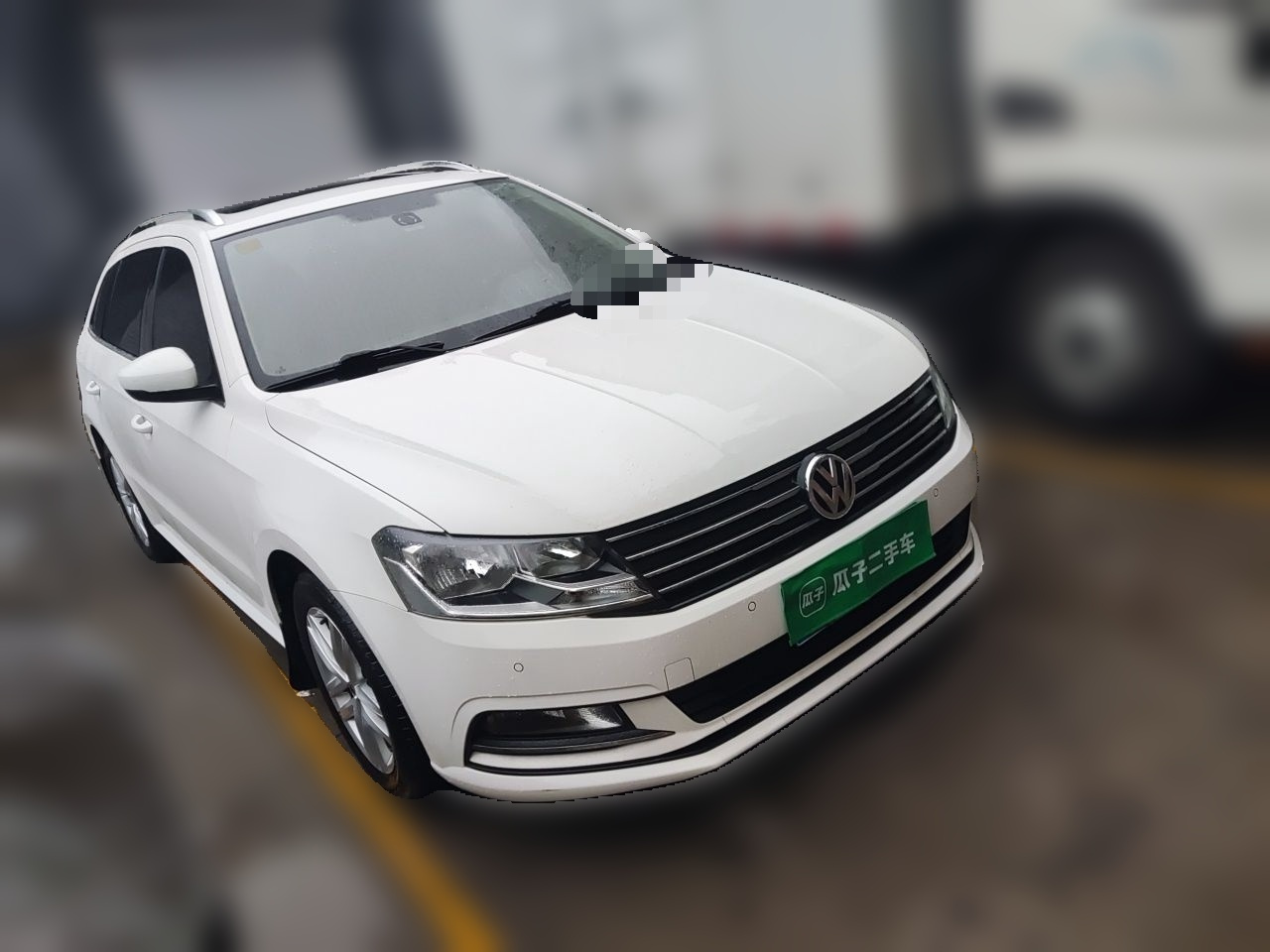 2015 1.6L AT Comfort photo 3