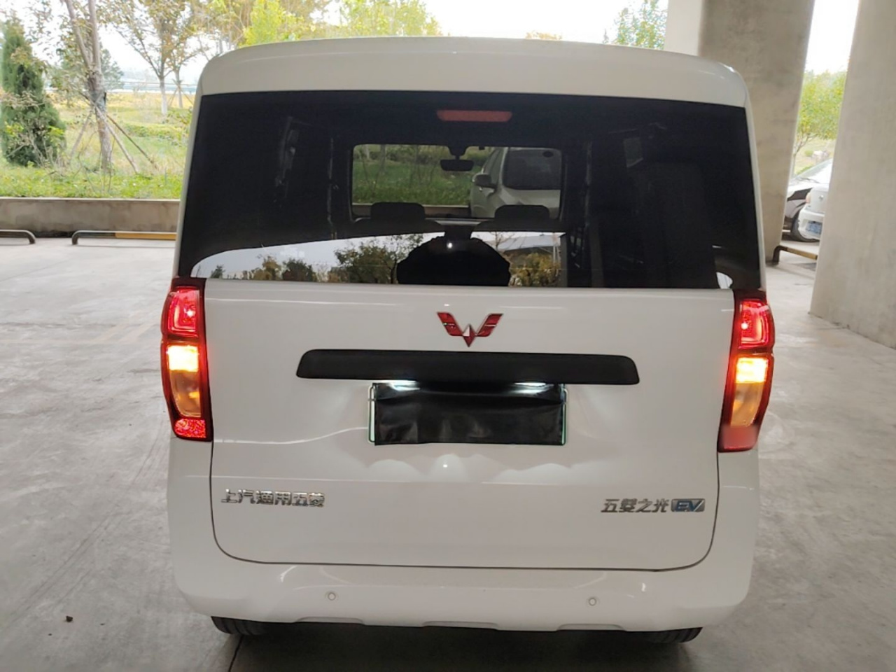 Wuling Zhiguang EV 2025 201km Standard photo 5