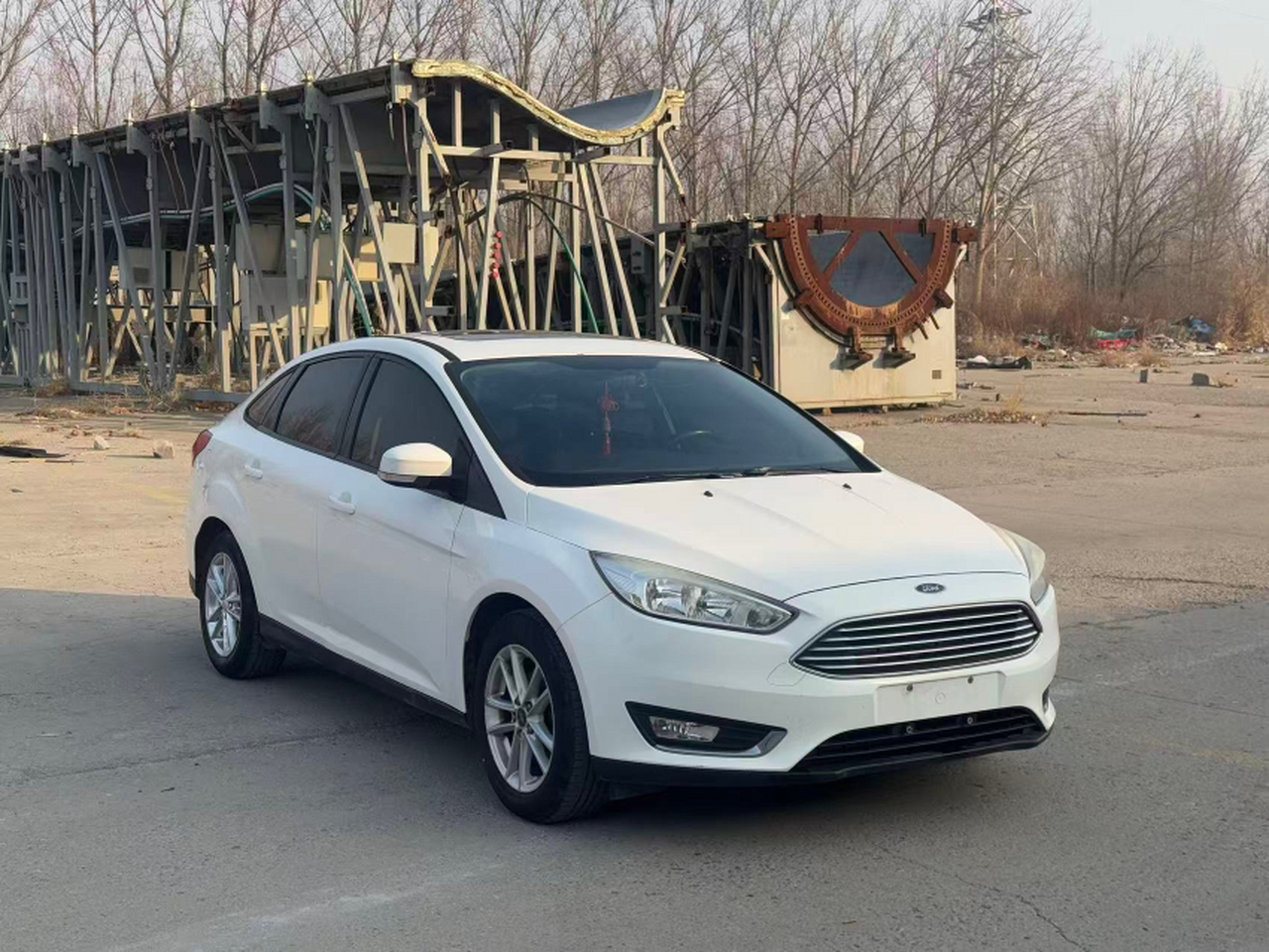 Focus 2017 Sedan 1.6L AT Fashion photo 4
