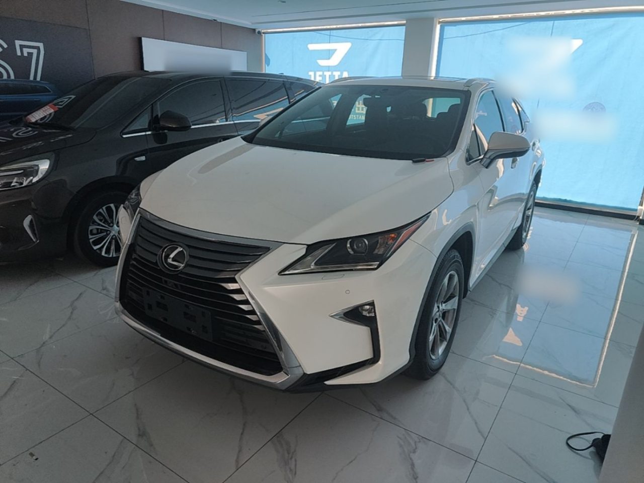 RX 2016 300 RWD Elite China VI
