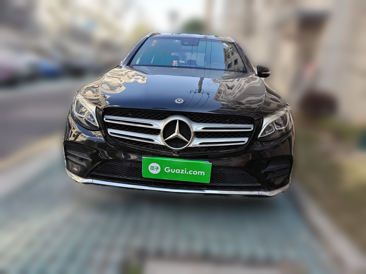 GLC 2018 GLC 260 4MATIC Luxury photo 2