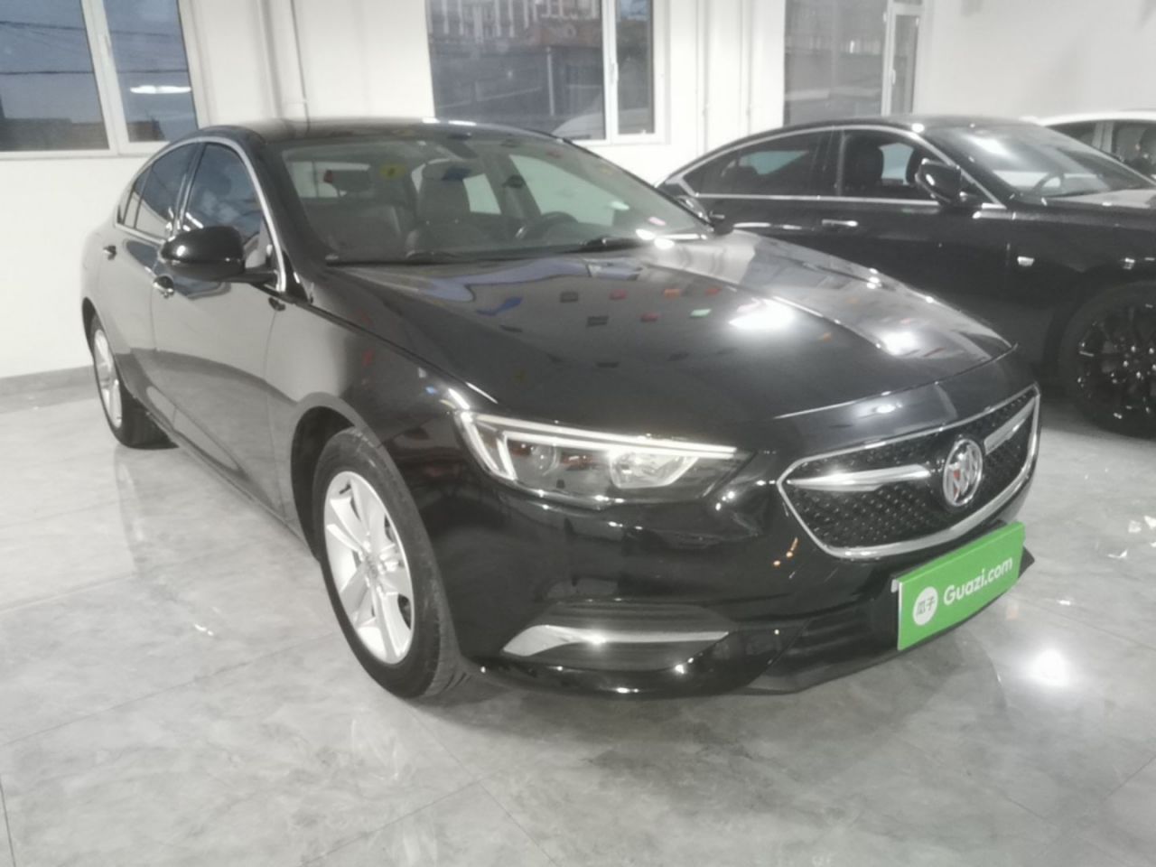 Regal 2019 20T Elite China VI photo 3