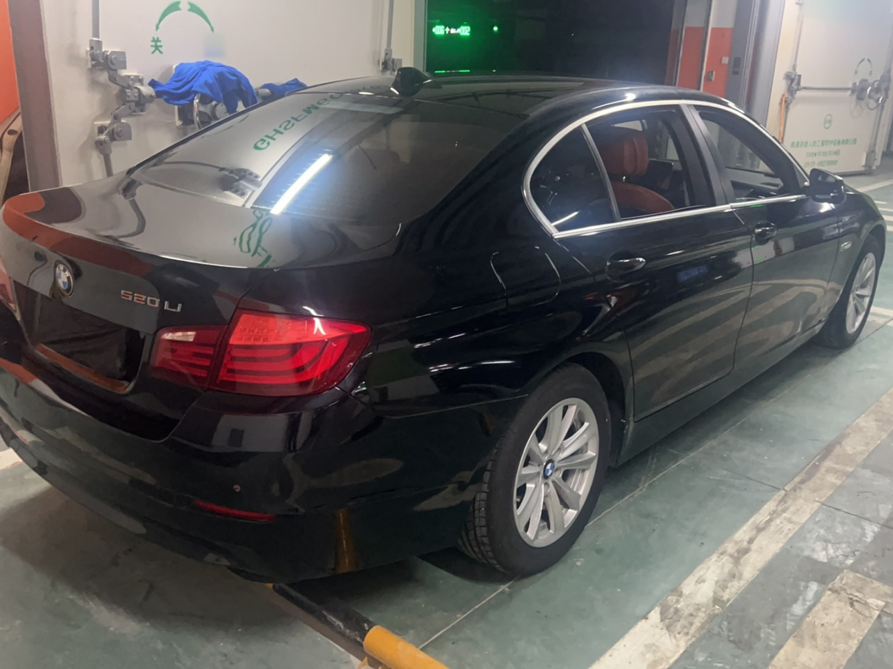 5 Series 2013 520Li photo 5