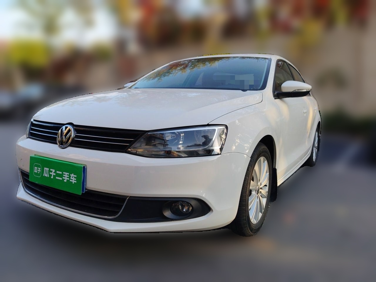 Sagitar 2014 Facelift 1.6L AT Leading