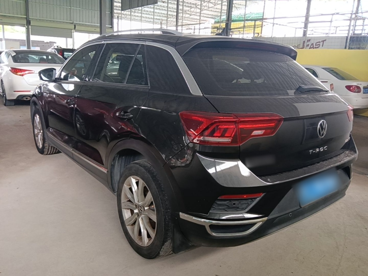 T-Roc 2021 Facelift 280TSI DSG RWD Elite Connected photo 3