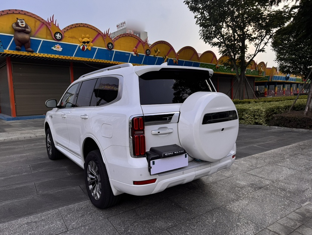 500 EV 2026 Hi4-T Smart photo 3