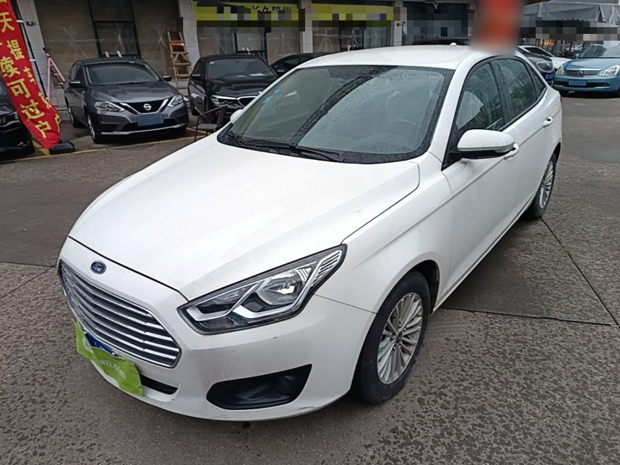 Escort 2017 1.5L AT Comfort