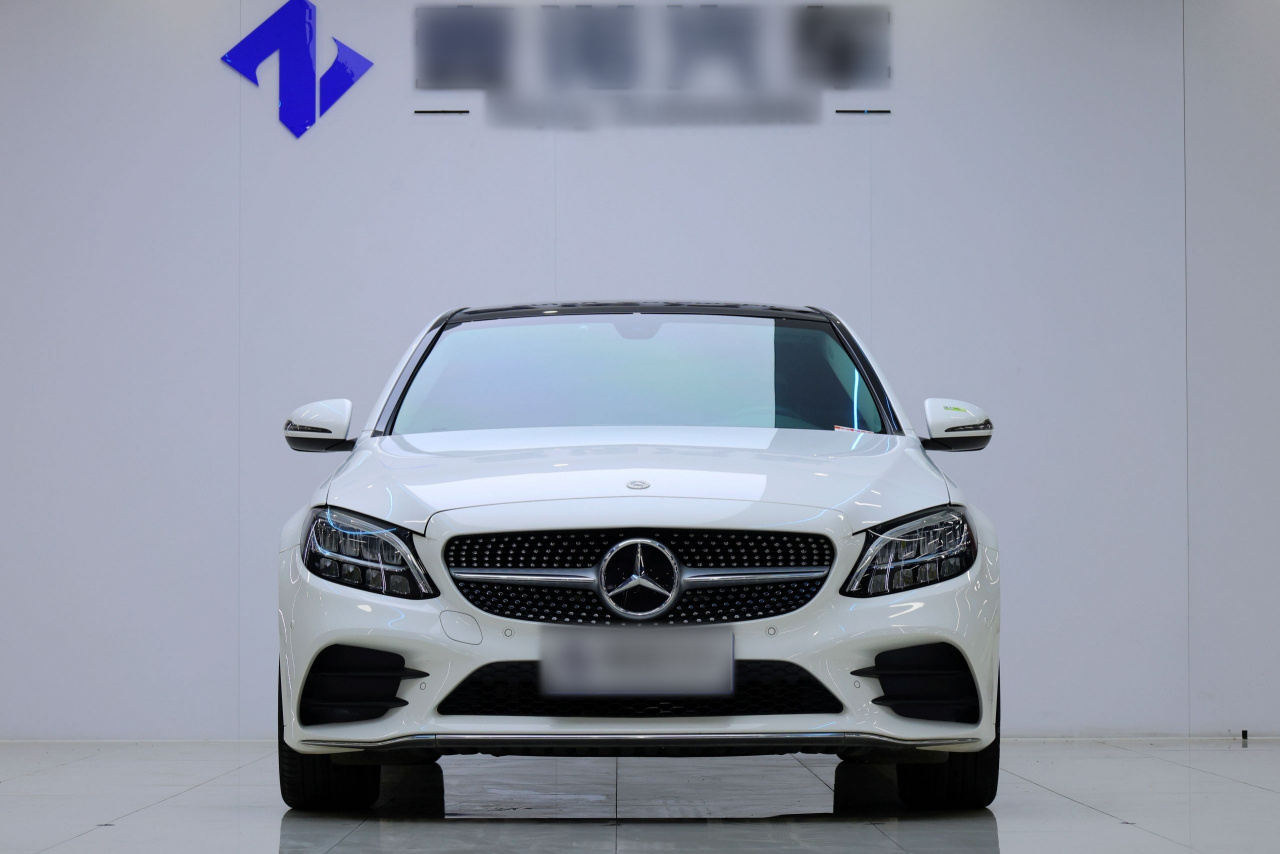C-Class 2021 C 260 L Sport photo 2