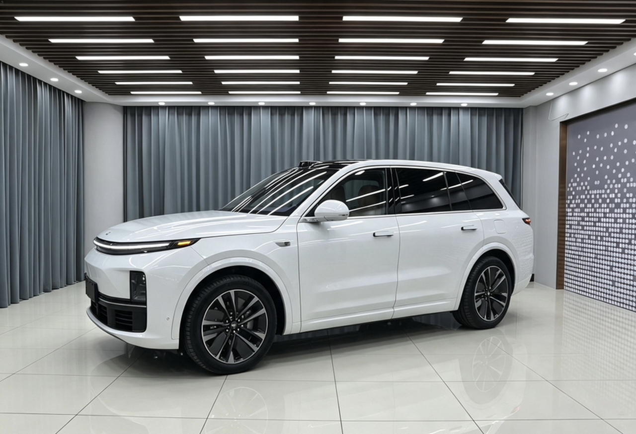 Li L7 2025 Ultra Smart Refresh Edition