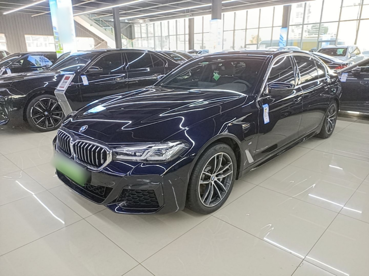 5 Series EV 2021 535Le Pioneer M Sport Package