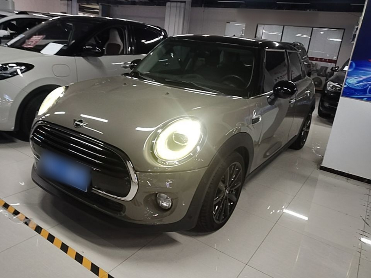 2019 1.5T COOPER 5-Door