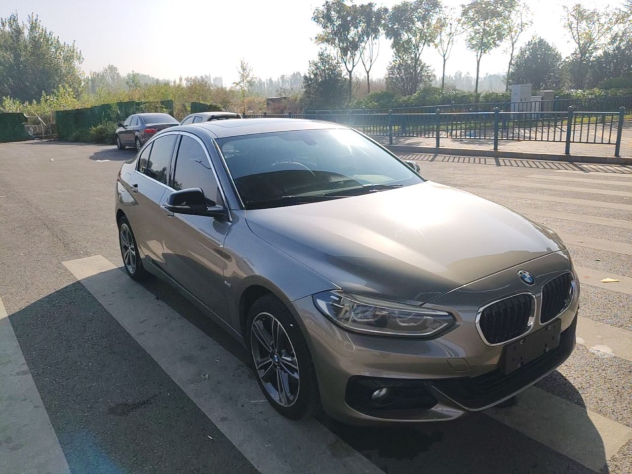 1 Series 2017 118i Sport photo 5