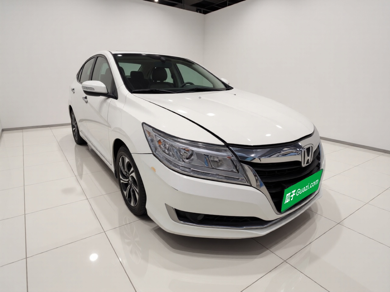 Crider 2016 1.8L CVT Luxury photo 3
